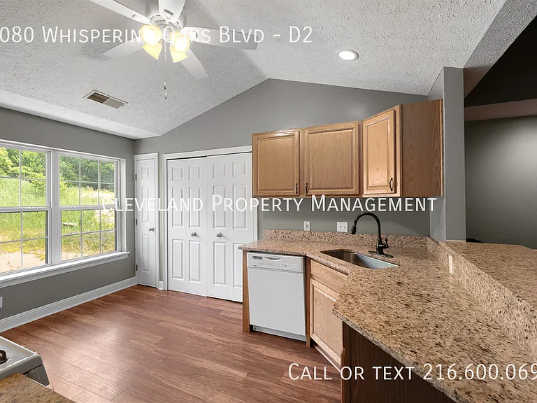 5080 Whispering Oaks Blvd #D2 — Photo 3