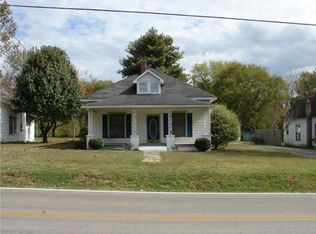 114 Spring Creek Rd, Estill Springs, TN 37330