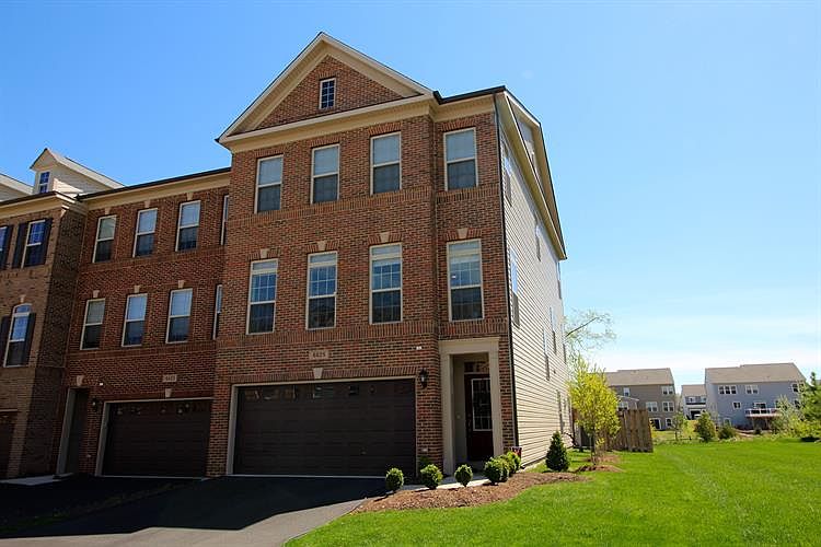 1st image of 6625 Bartrams Forest Ln