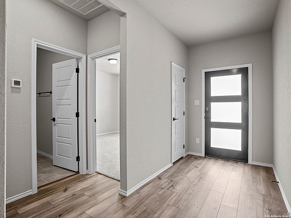 5th image of 6530 Lowrie Block