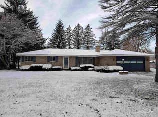 3161 Wildwood Dr, Saginaw, MI 48603