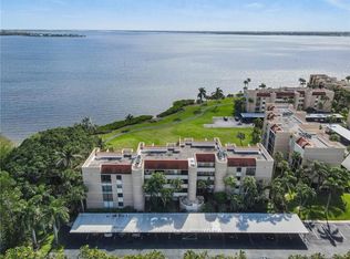 3492 NE Causeway Blvd APT 1-202, Jensen Beach, FL 34957