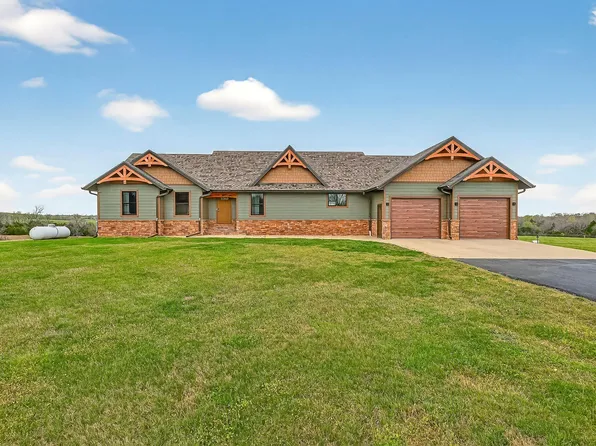 132 County Road 900, Theodosia, MO 65761