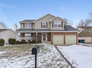 128 Wilderness Cove Ln, Georgetown, KY 40324
