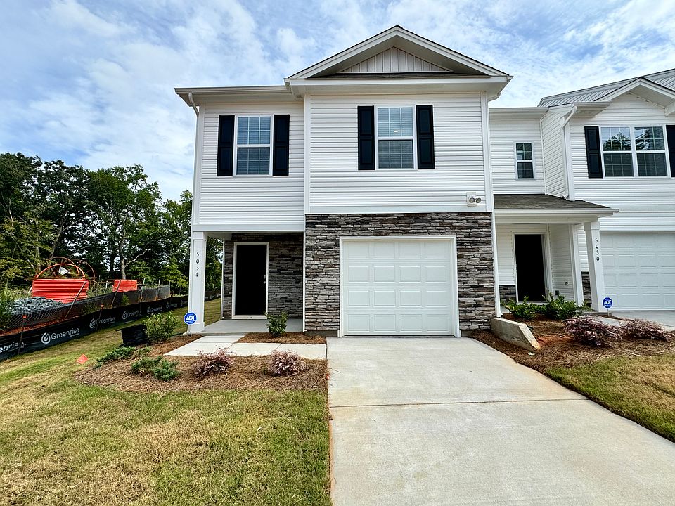 1st image of 5034 Hyrule Dr #69