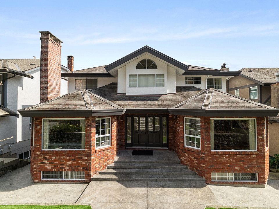 1st image of 547 Tempe Cres