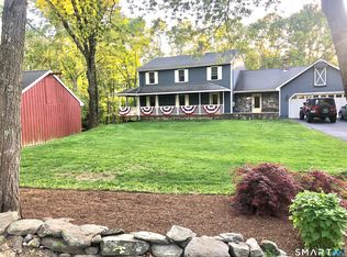 192 Stawicki Rd, North Grosvenordale, CT 06255