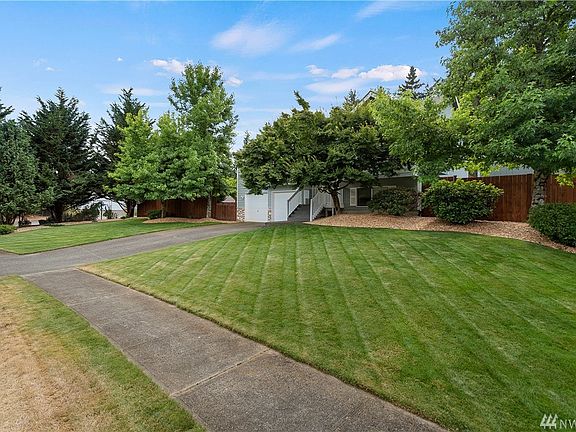 3rd image of 21218 108th Avenue Ct E