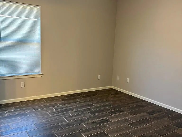 2105 Canyon Rd #1 — Photo 14