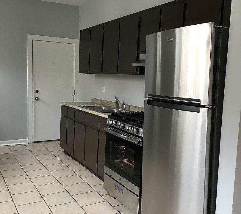 1st image of 6218 S Eberhart Ave APT 1W
