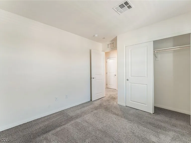 6944 Crimson Shadow St — Photo 15