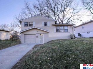 6729 Laurel Ave, Omaha, NE 68104