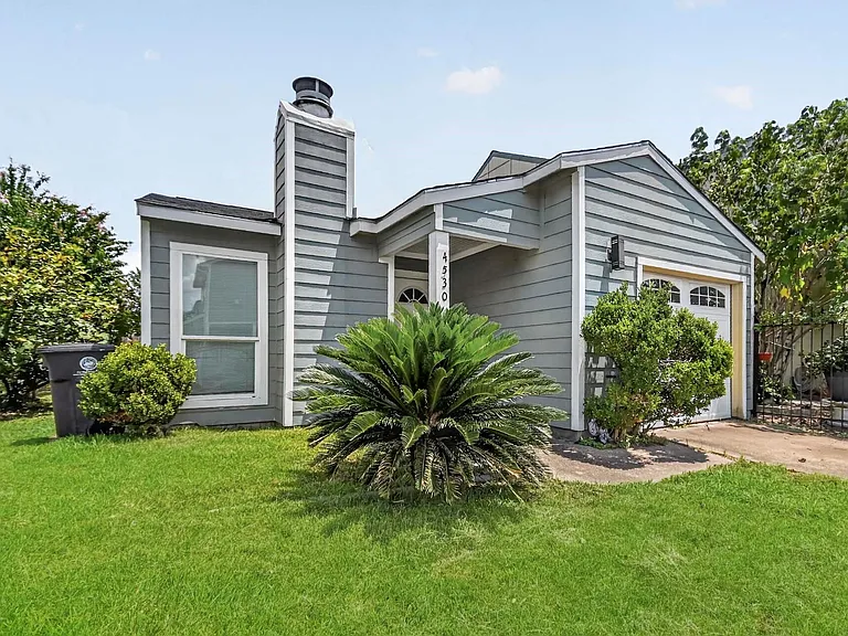4530 Stanford Ct — Photo 25