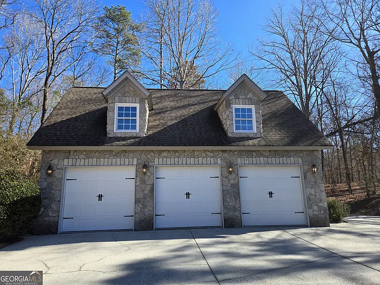 1256 Olde Lexington Rd — Photo 3