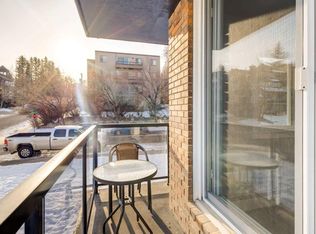 1230 Cameron Ave SW #11, Calgary, AB T2T0K9
