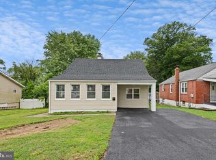 210 W Redwood Ave, Wilmington, DE 19804