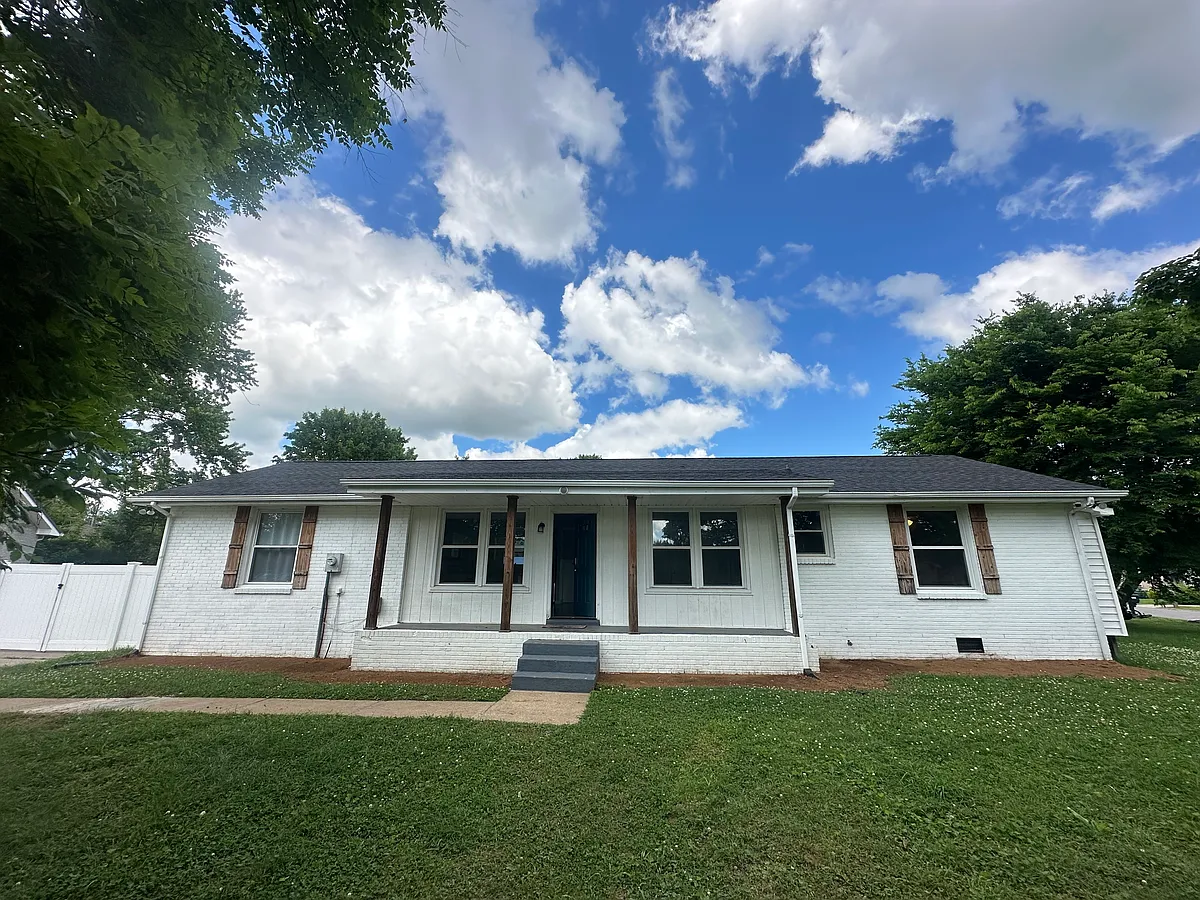 Building Photo - 408 Hickorydale Ct