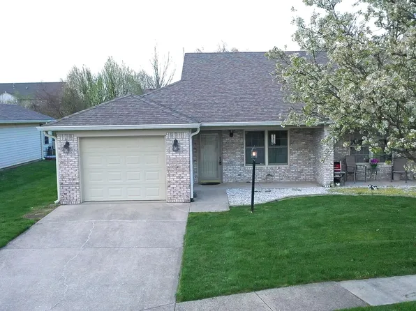 1366 Swan Dr, Franklin, IN 46131