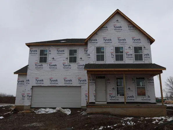 74 Banyan Dr, Lewis Center, OH 43035