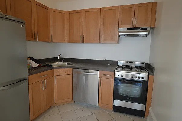 Rented by City Stop Realty | media 9