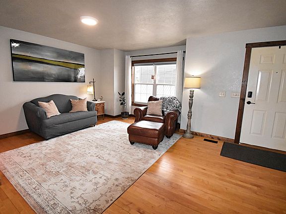 5th image of 1812 S Mulberry Ave Unit H