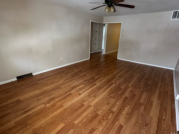 2nd image of 2224 Girard Ave