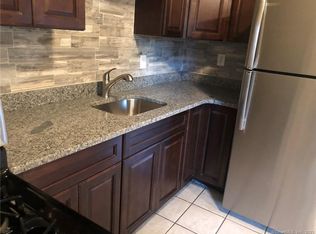 63 Seyms St, Hartford, CT 06120