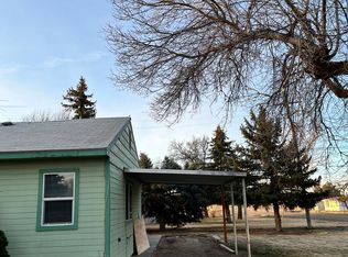 910 E 9 S, Mountain Home, ID 83647