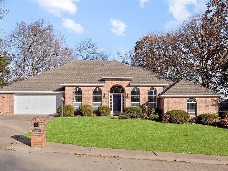 2424 E Meandering Way, Fayetteville, AR 72701 Zillow