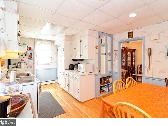 4th image of 5238 Arrowhead Ln