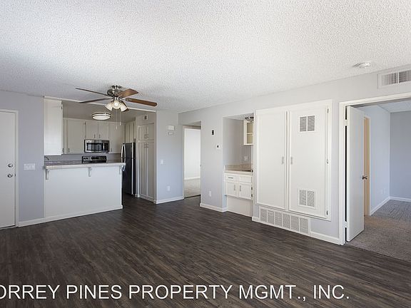 4th image of 1289 E Grand Ave APT 104