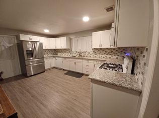 840 Filbert St, Corona, CA 92879