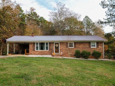256 Forest Hill Dr, Denton, NC, 27239