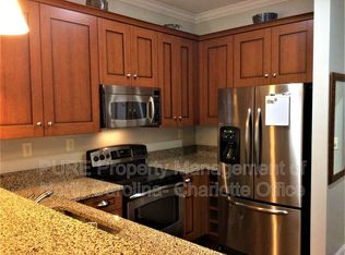 230 Tryon St UNIT 703, Charlotte, NC 28203