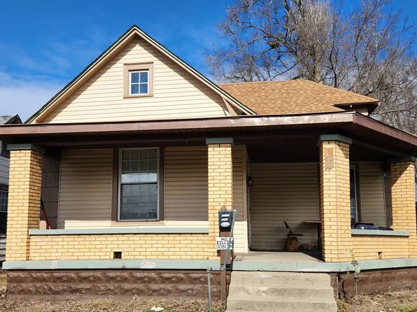 2244 2nd Ave, Terre Haute, IN 47807