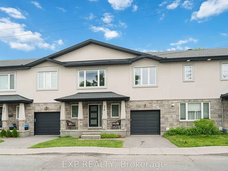 979 Admiral Ave — Photo 1