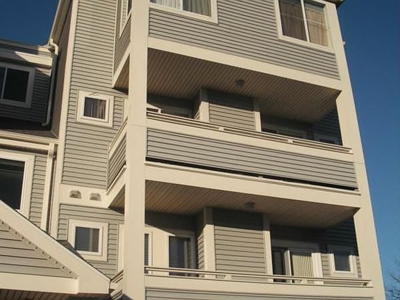 2nd image of 200 Falls Blvd Unit G212