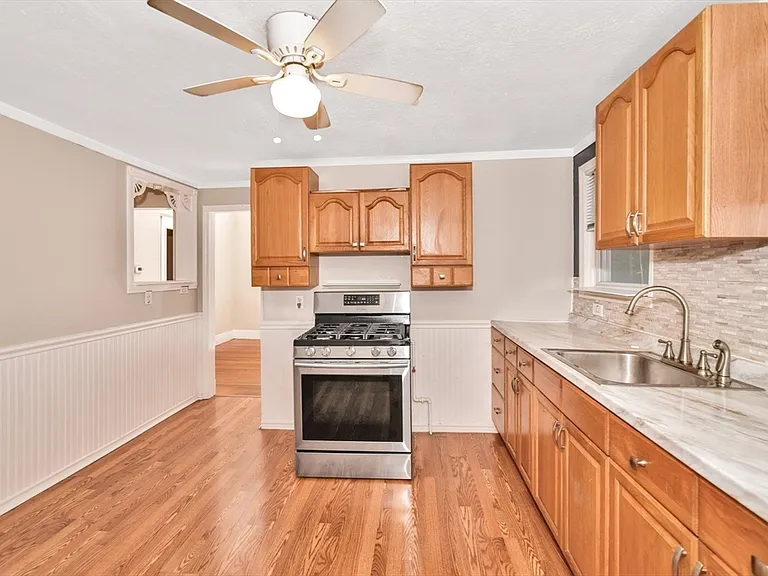 1877 Hyde Park Ave #3 — Photo 22