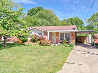2405 Determine Ct, Louisville, KY 40216