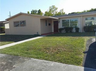 1720 SW 97th Pl, Miami, FL 33165