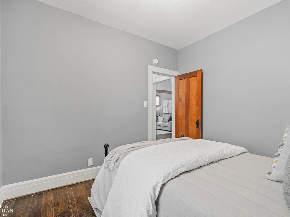 1445 Lakepointe St, photo 12