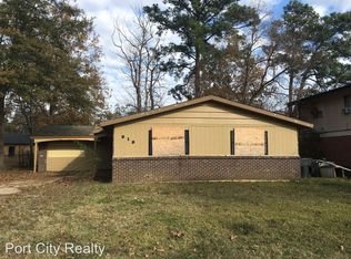 819 Pine Tree Dr, Shreveport, LA 71106