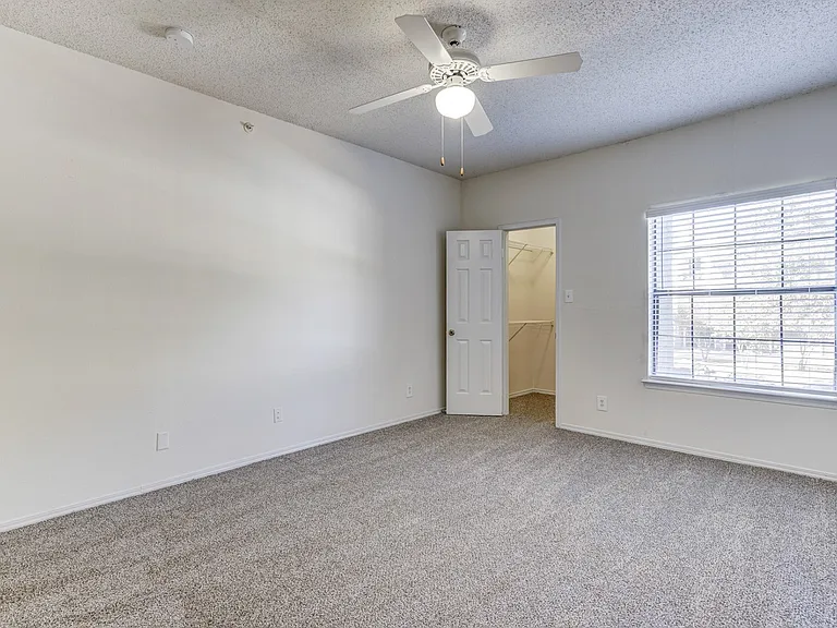 Saxony at Chase Oaks Apartments — Photo 49