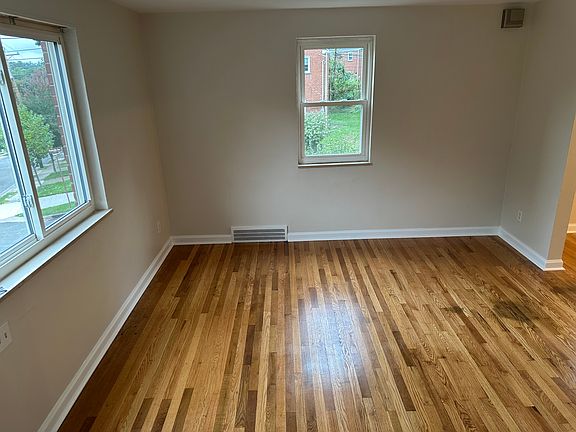 2nd image of 407 Anawanda Ave