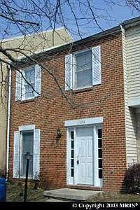 1st image of 646 Greenbriar Ln