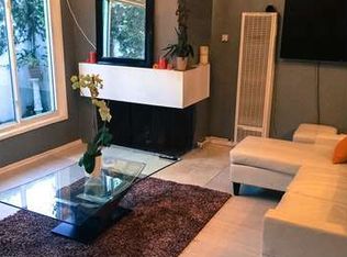 1107 N Beverly Glen Blvd, Los Angeles, CA 90077