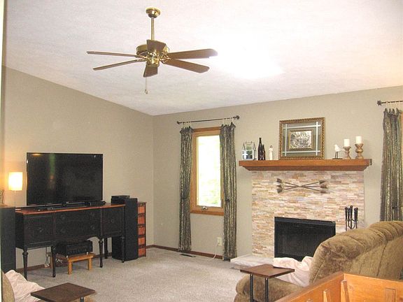 4th image of 5788 Windy Knoll Dr