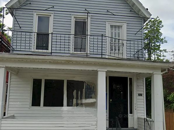 157 Laurel St #1