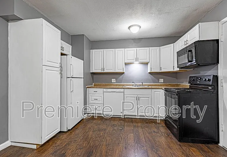 7719 E 112th Ter — Photo 5