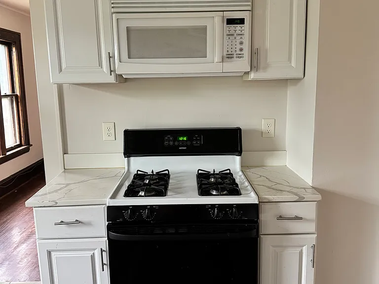 3412 21st Ave S #2 — Photo 5